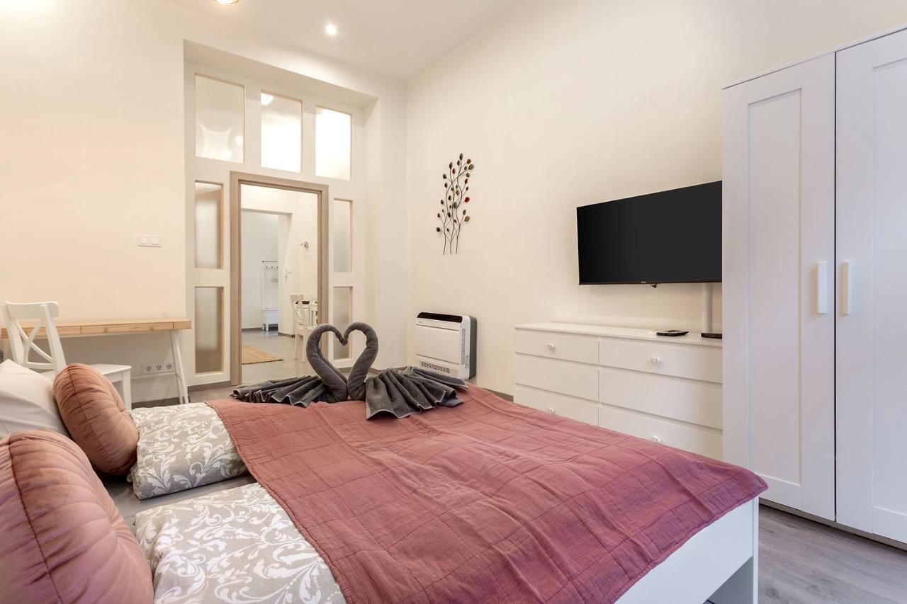 Goldcentral Apartment Comfort Budapest Exterior foto